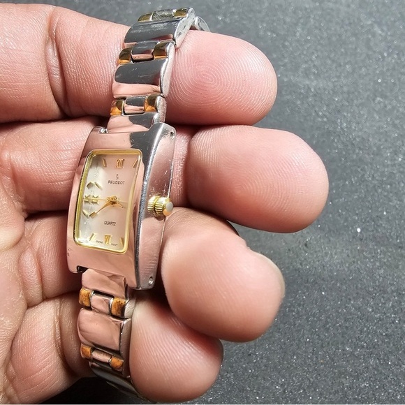 Peugeot 758 Ladies Quartz Watch Tank Style Silver Gold Tone Roman Dial Working - Picture 3 of 9